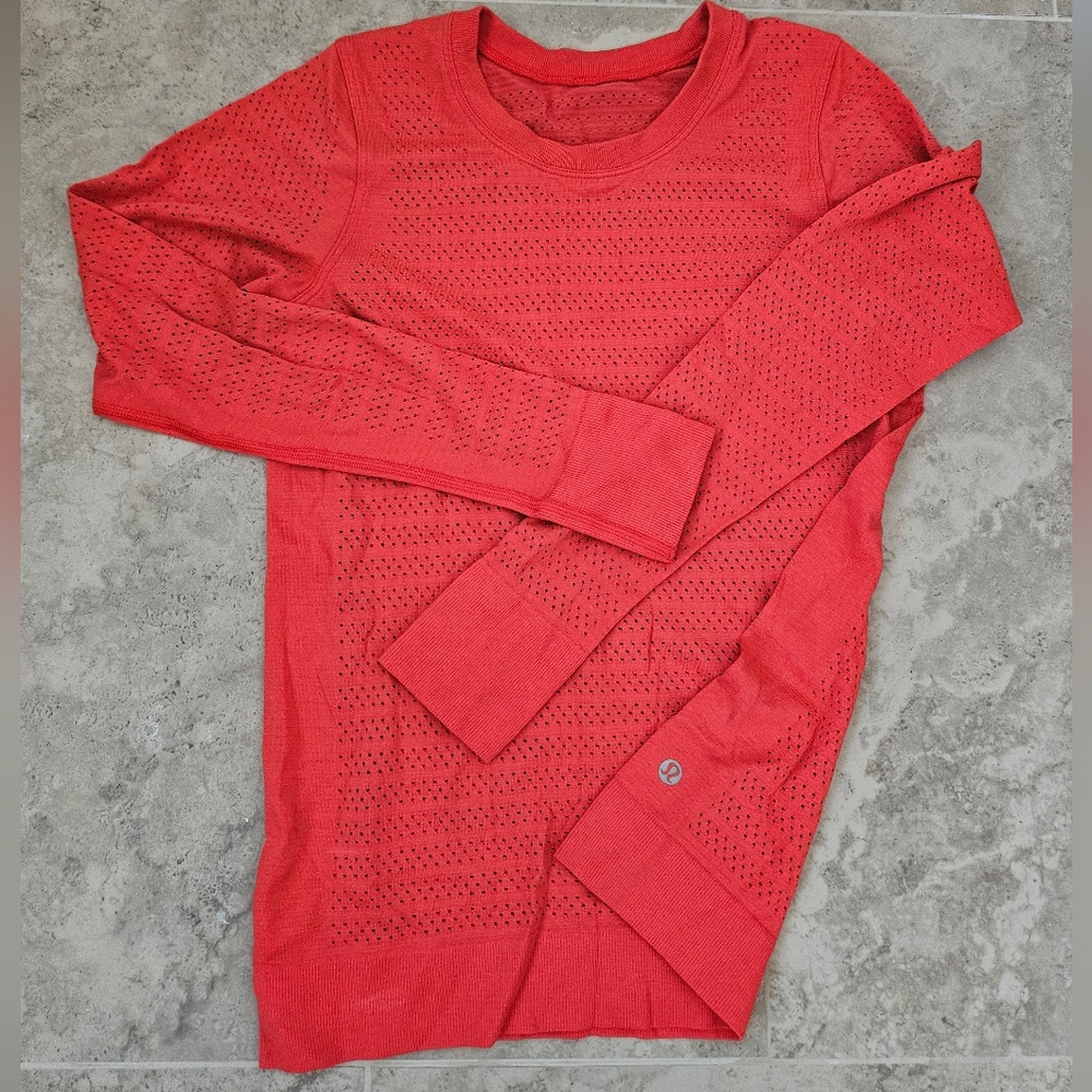 Lululemon Coral Mesh Long Sleeve Top,size 4/6